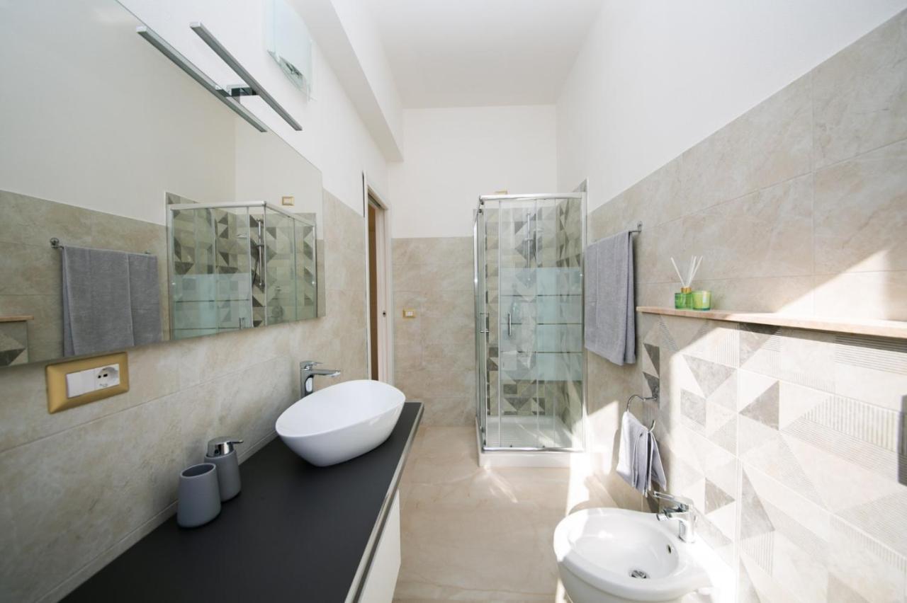 Viale Italia Boutique Rooms 萨萨里 外观 照片