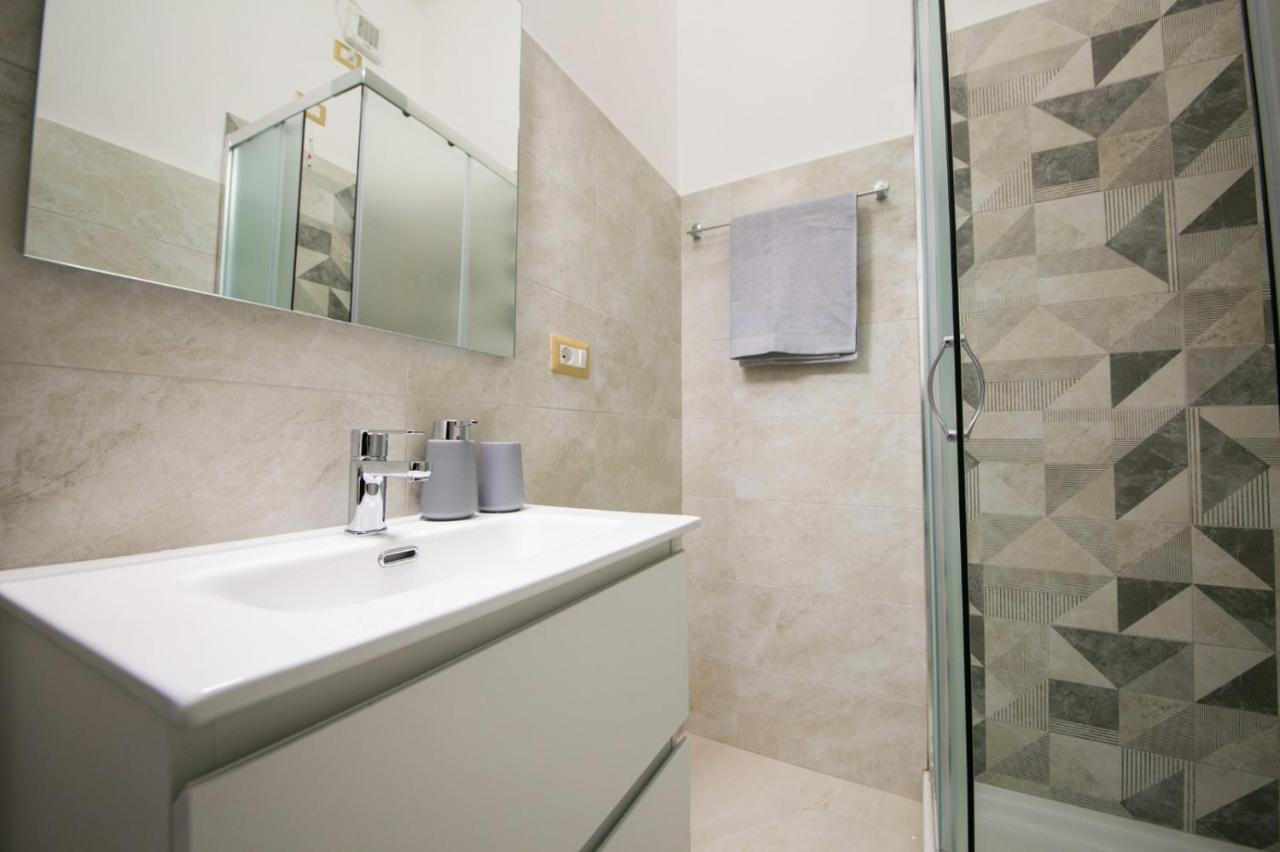 Viale Italia Boutique Rooms 萨萨里 外观 照片