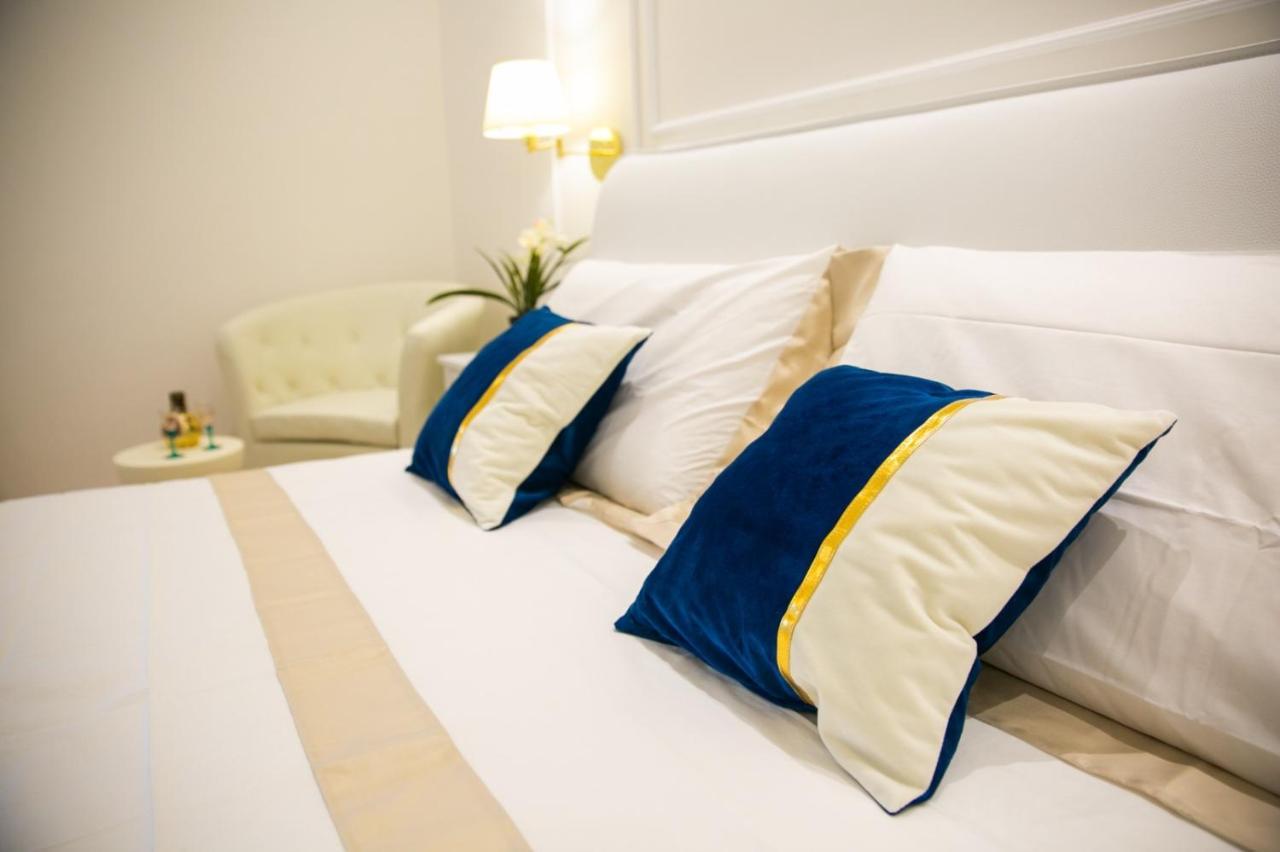 Viale Italia Boutique Rooms 萨萨里 外观 照片
